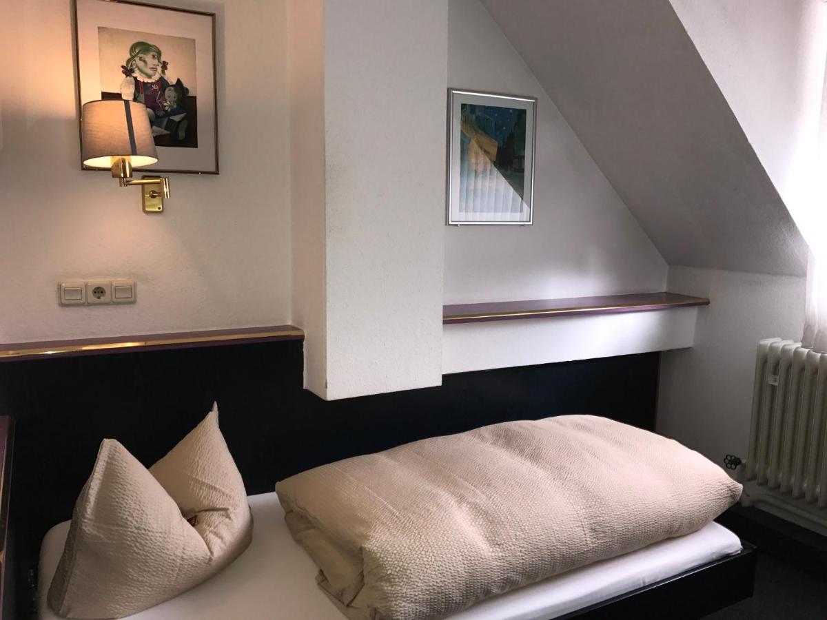 Hotel-Landgasthof Gruener Baum - Dittigheim Tauberbischofsheim Extérieur photo